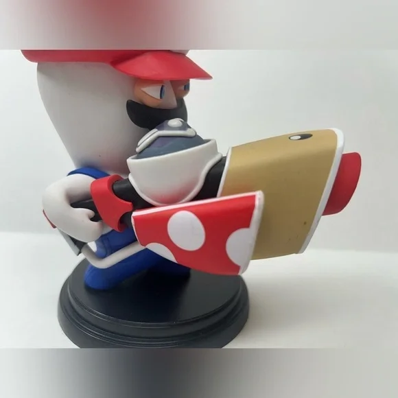 Mario + Rabbids Kingdom Battle - Rabbid Mario Figure 🔫🥸 - Picture 8 of 14